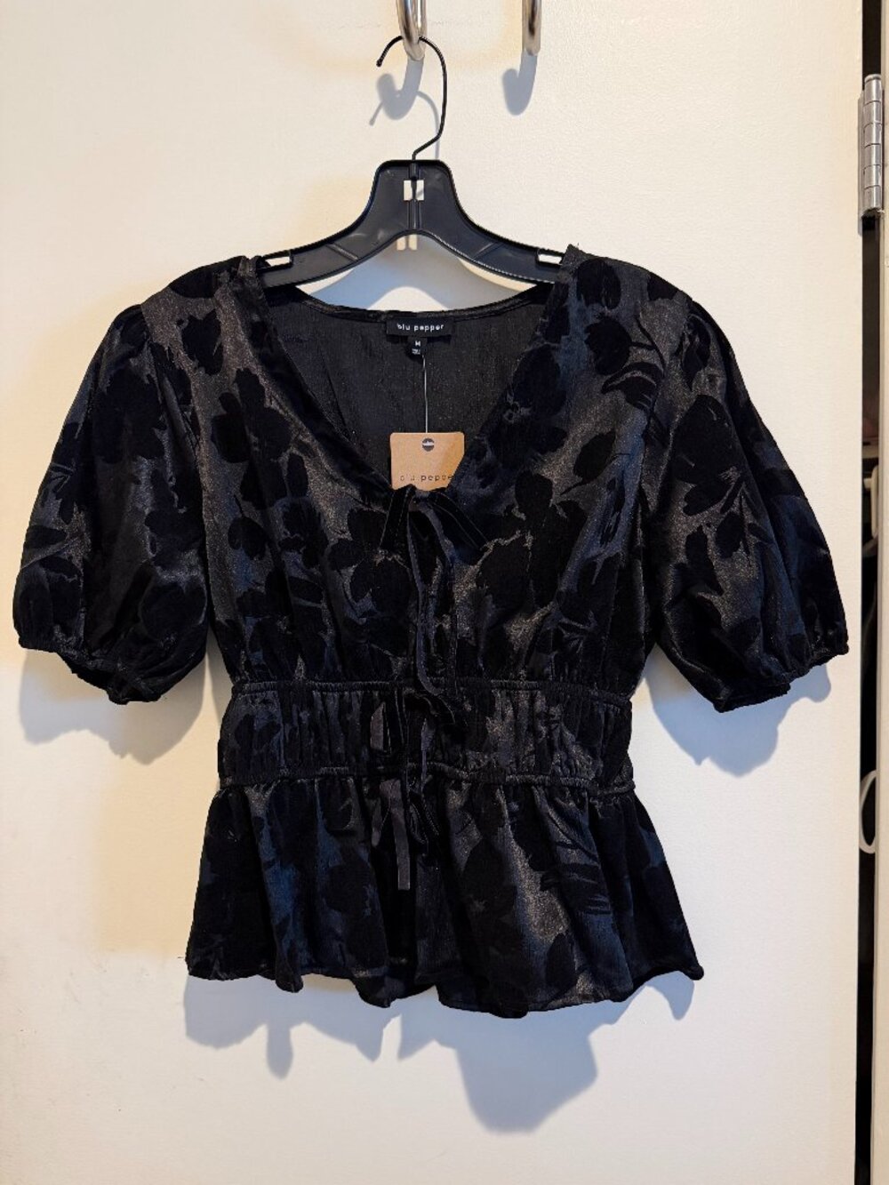 Blu Pepper Black Velvet Burnout Peplum Top NWT Medium